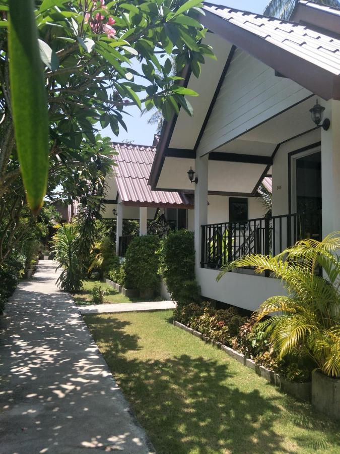 Lanta Fa Rung Beach Resort Ko Lanta Exteriör bild